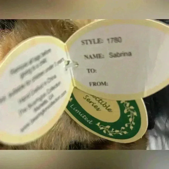 VINTAGE Bearington Bear Sabrina.  Retired 2006. Classic, Victorian, Collectible - Picture 7 of 8
